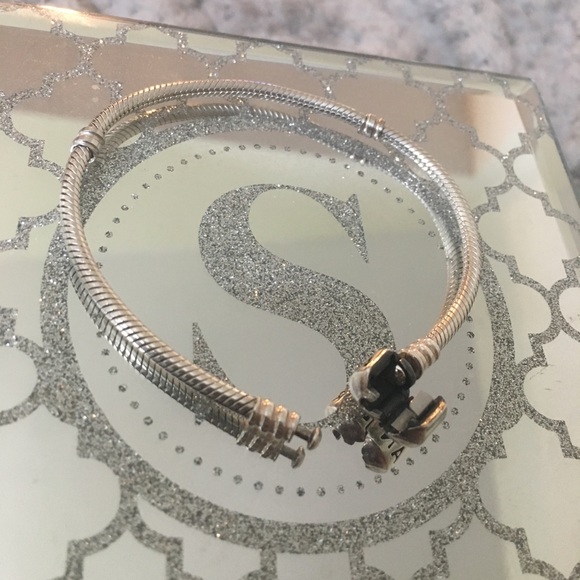 Pandora Jewelry - Pandora bracelet